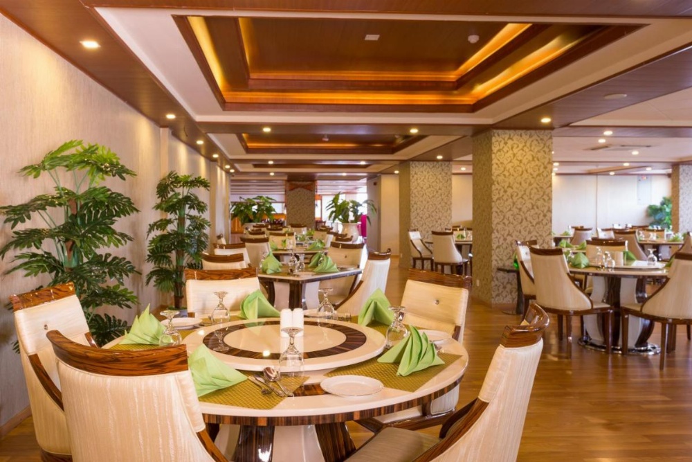 The Grand Kandyan Hotel Image 37