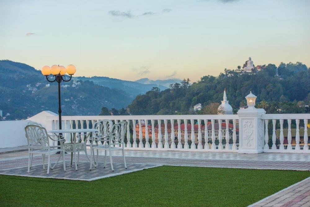 The Grand Kandyan Hotel Image 48